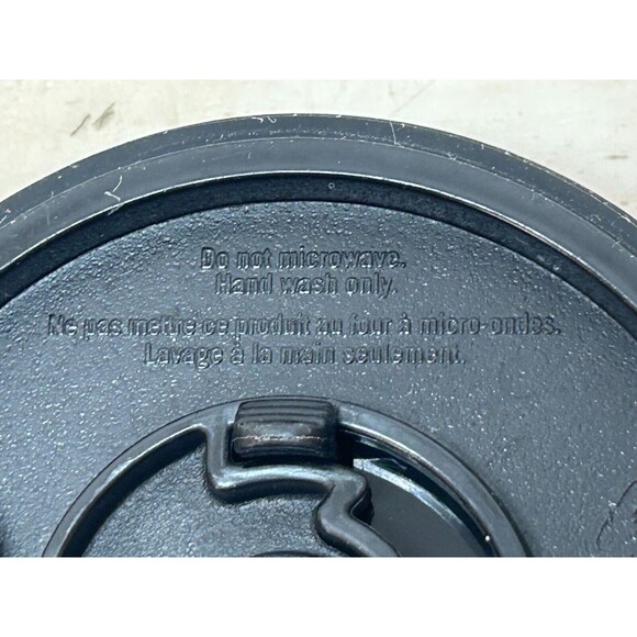 2012 Starbucks Quilted White Porcelain Coffee Travel Mug 10 Fl Oz With Lid - Picture 11 of 11